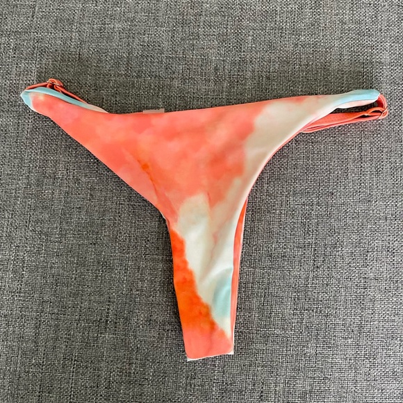 Shein swim bottom - Picture 3 of 3